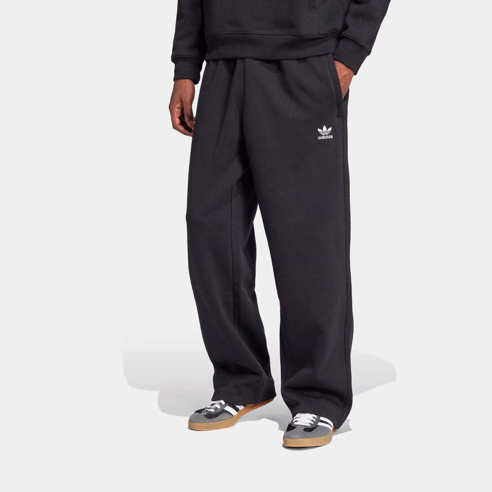 Штани чоловічі adidas Originals Trefoil Essentials Open Hem