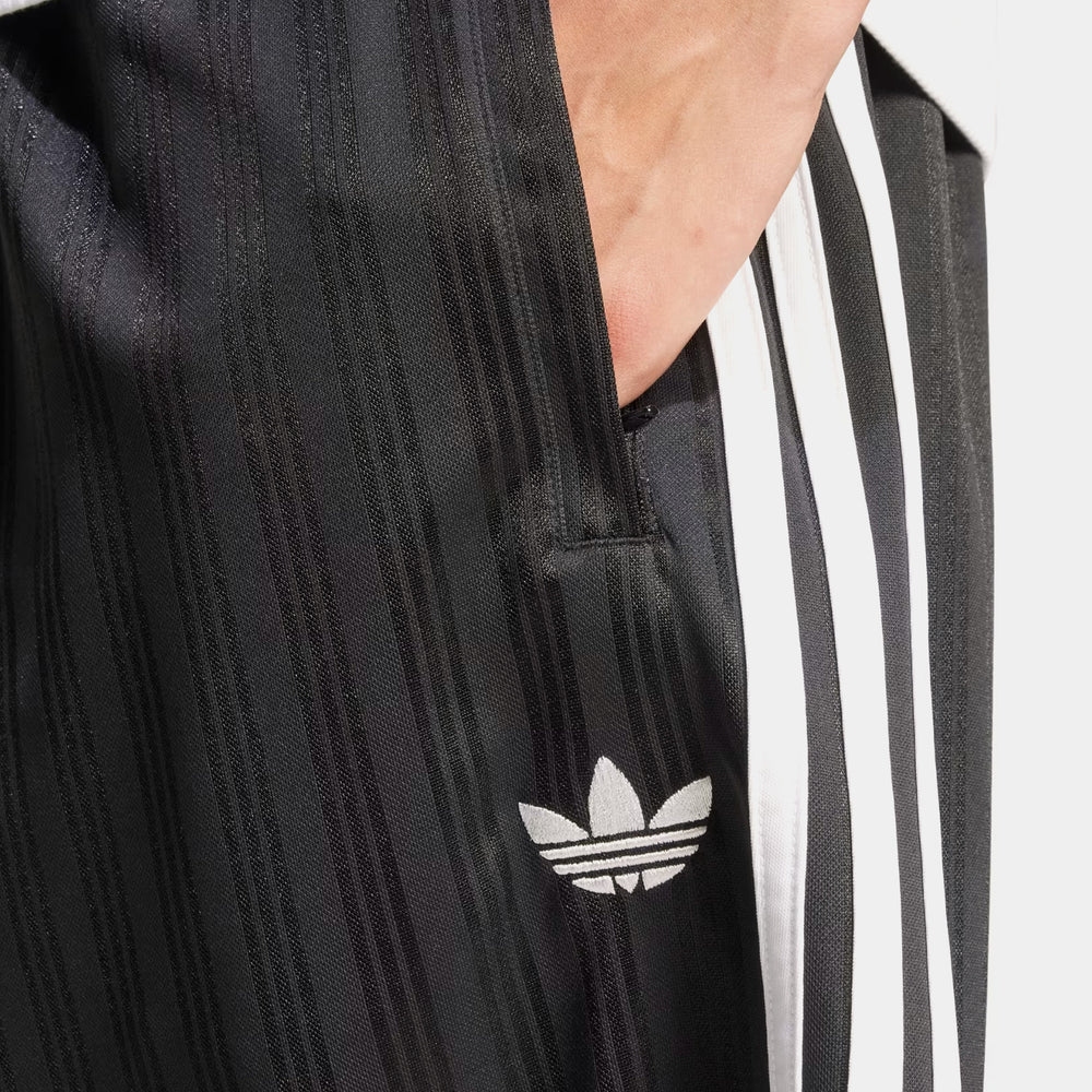 Шорти чоловічі adidas Adicolor Poly