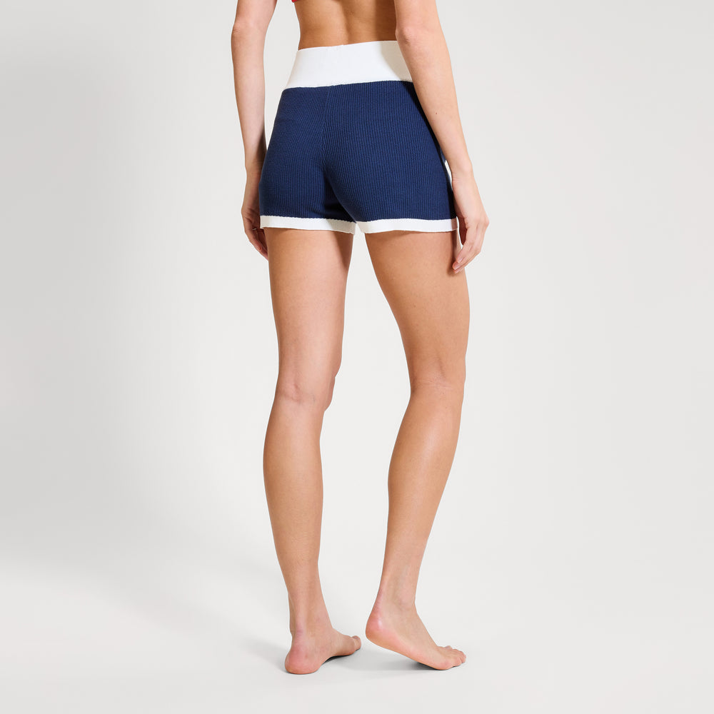 Шорти жіночі Ellesse Centola
