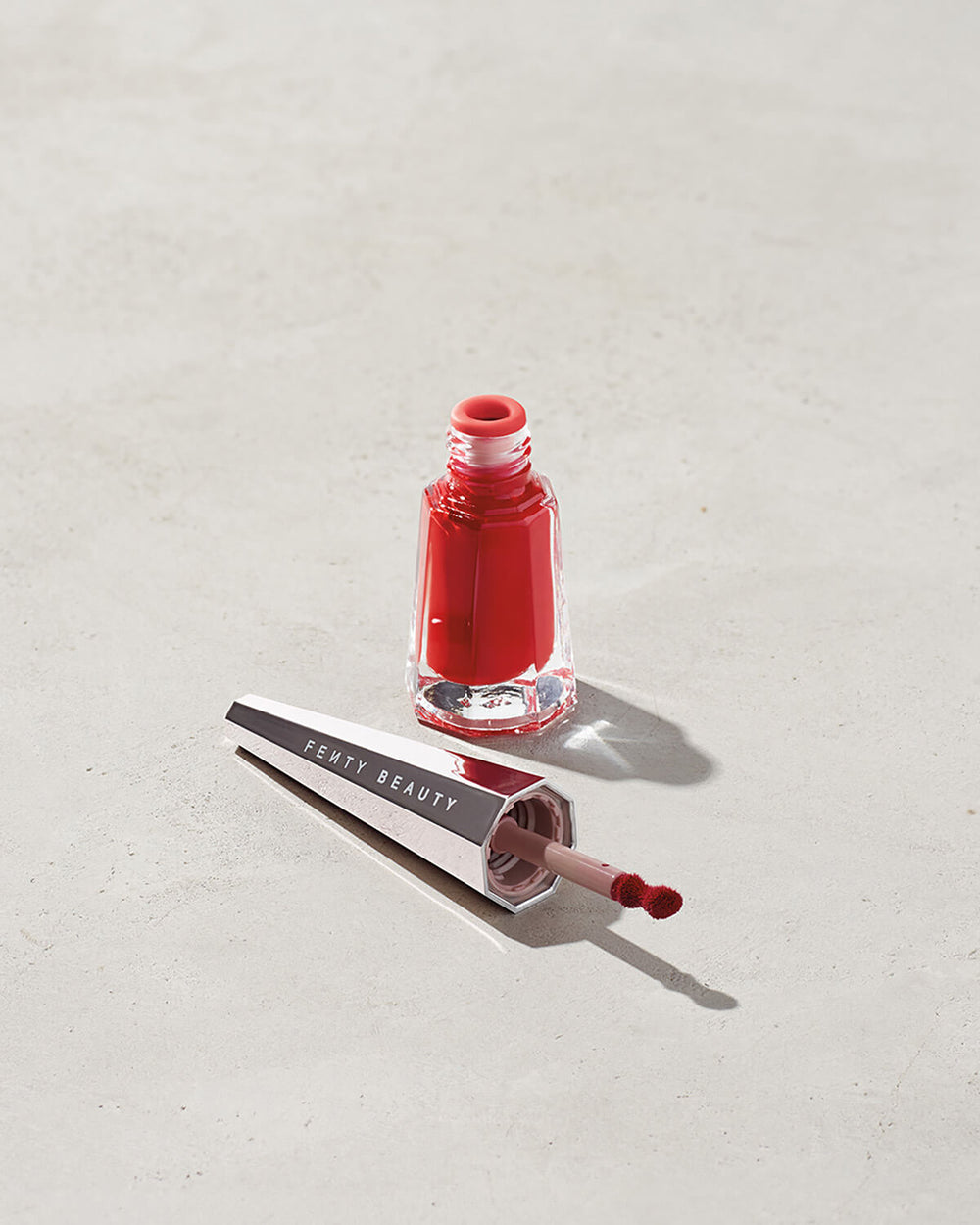Рідка помада Fenty Beauty Stunna Lip Paint Longwear Fluid Lip Color, відтінок Uncensored