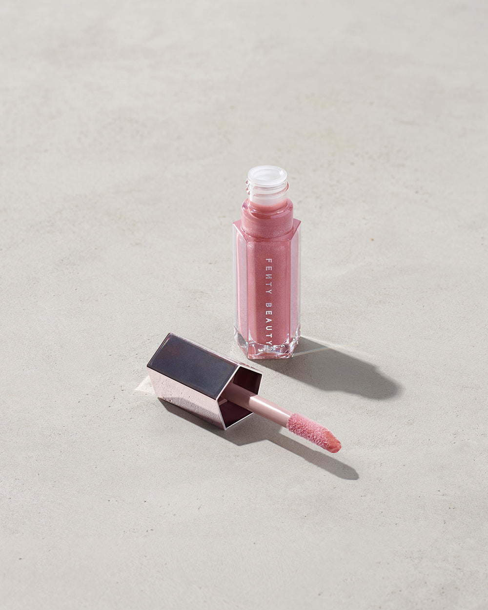 Блиск для губ Fenty Beauty Gloss Bomb Universal Lip Luminizer, відтінок Fu$$y