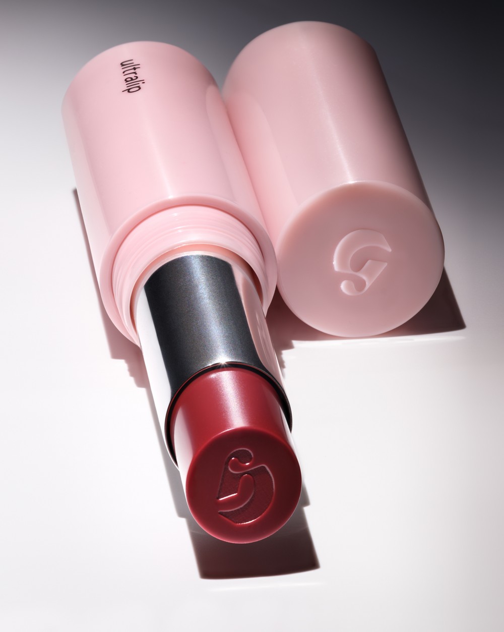 Помада Glossier Ultralip, відтінок Cranberry