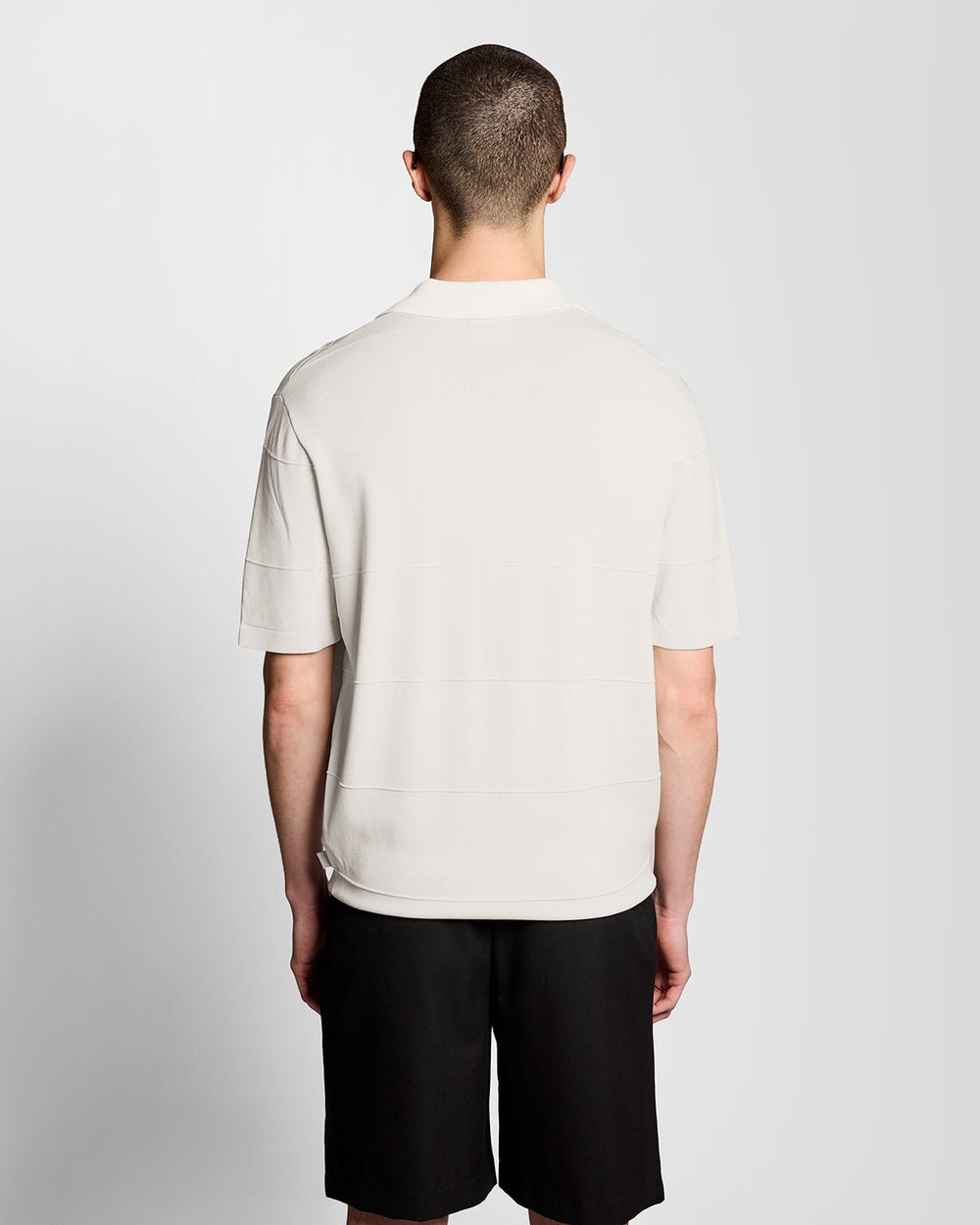 Поло чоловіче Lyle & Scott трикотажне з відкритим коміром