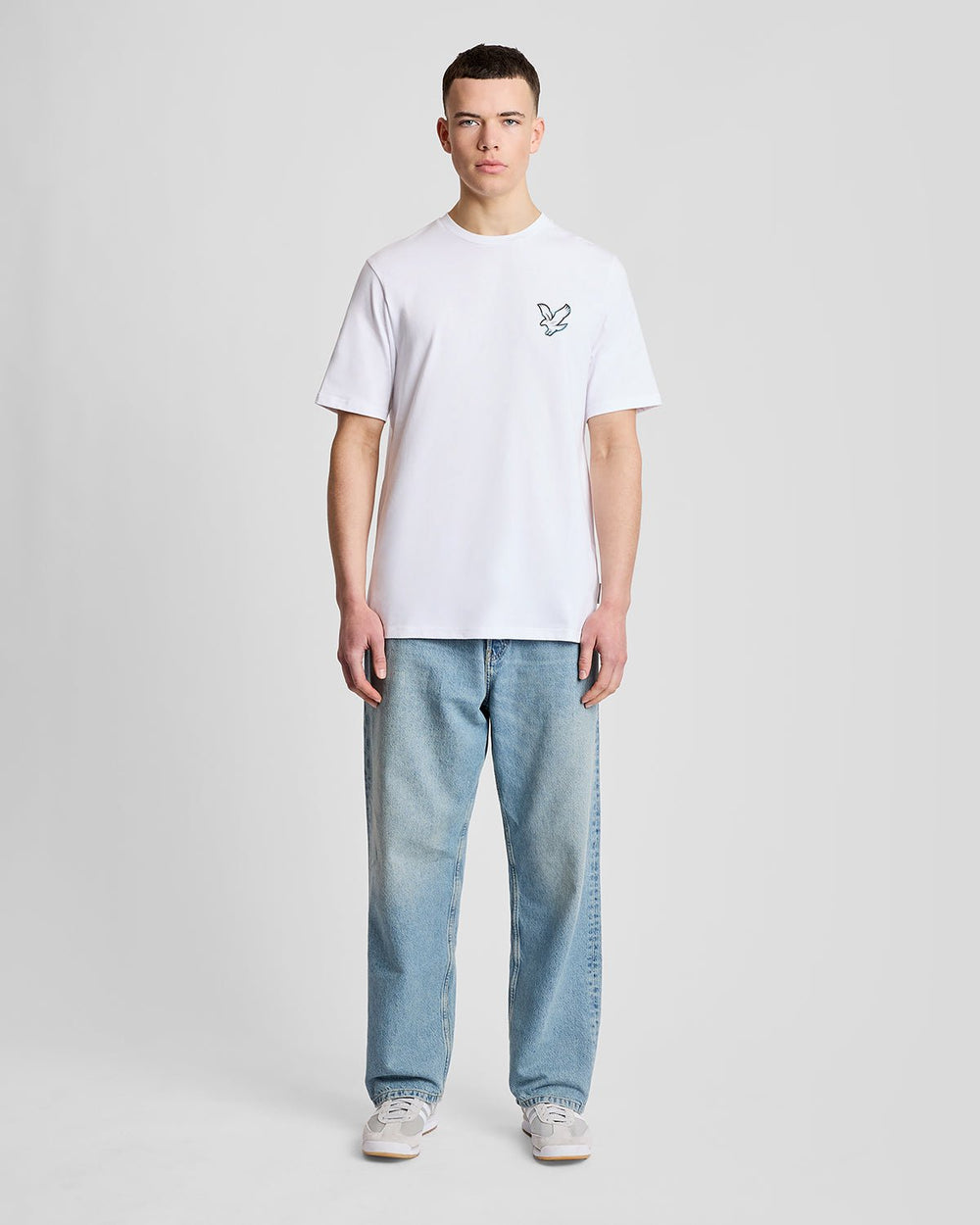 Футболка чоловіча Lyle & Scott з принтом на спині