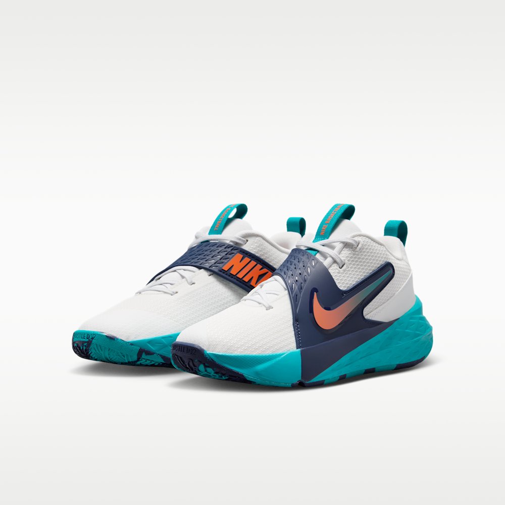 Баскетбольні кросівки дитячі Nike Team Hustle D 12