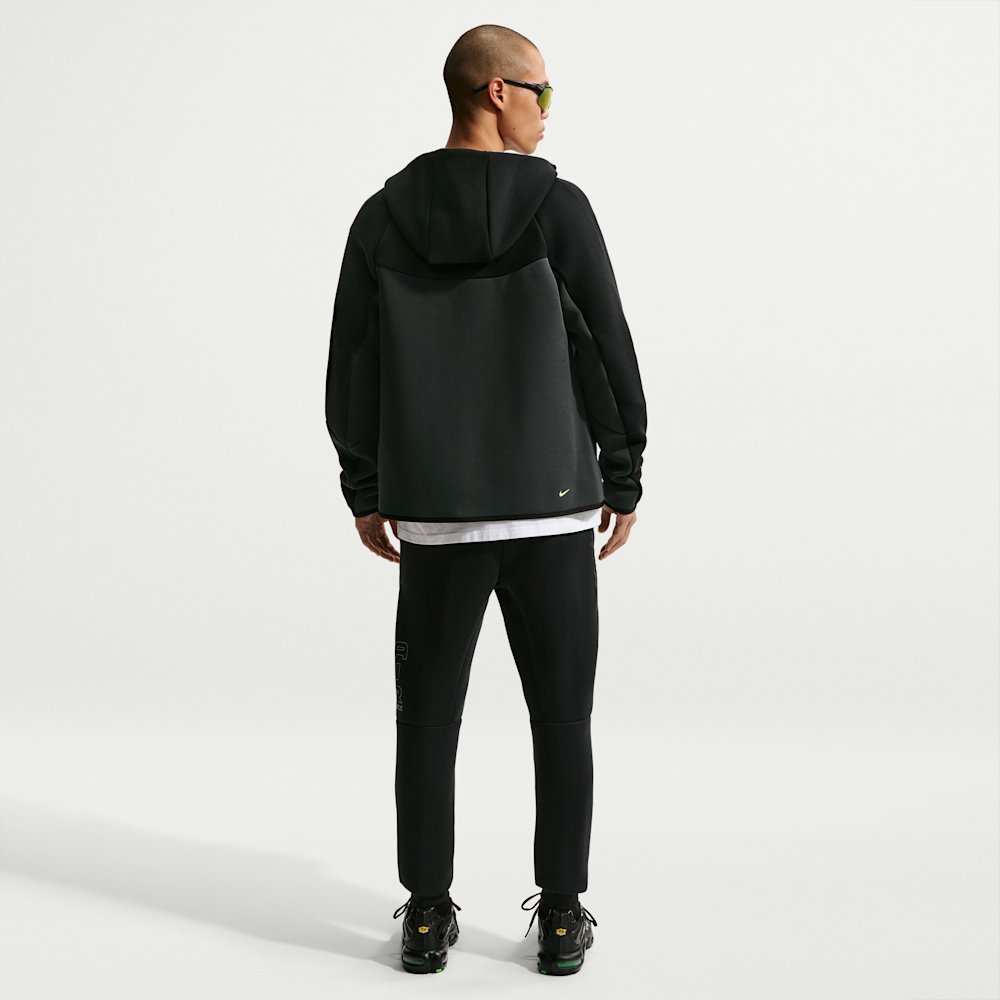 Джогери чоловічі Nike Tech Fleece