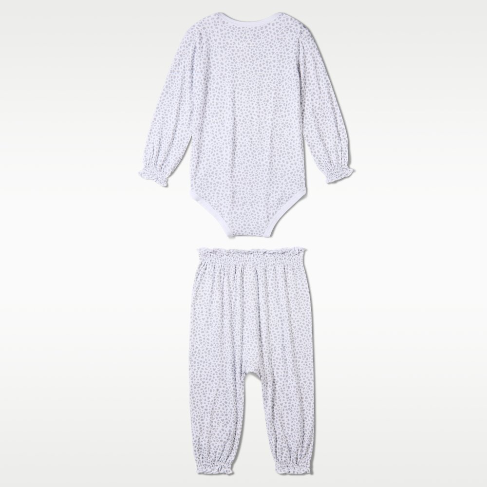 Комплект дитячий Nike Essentials
