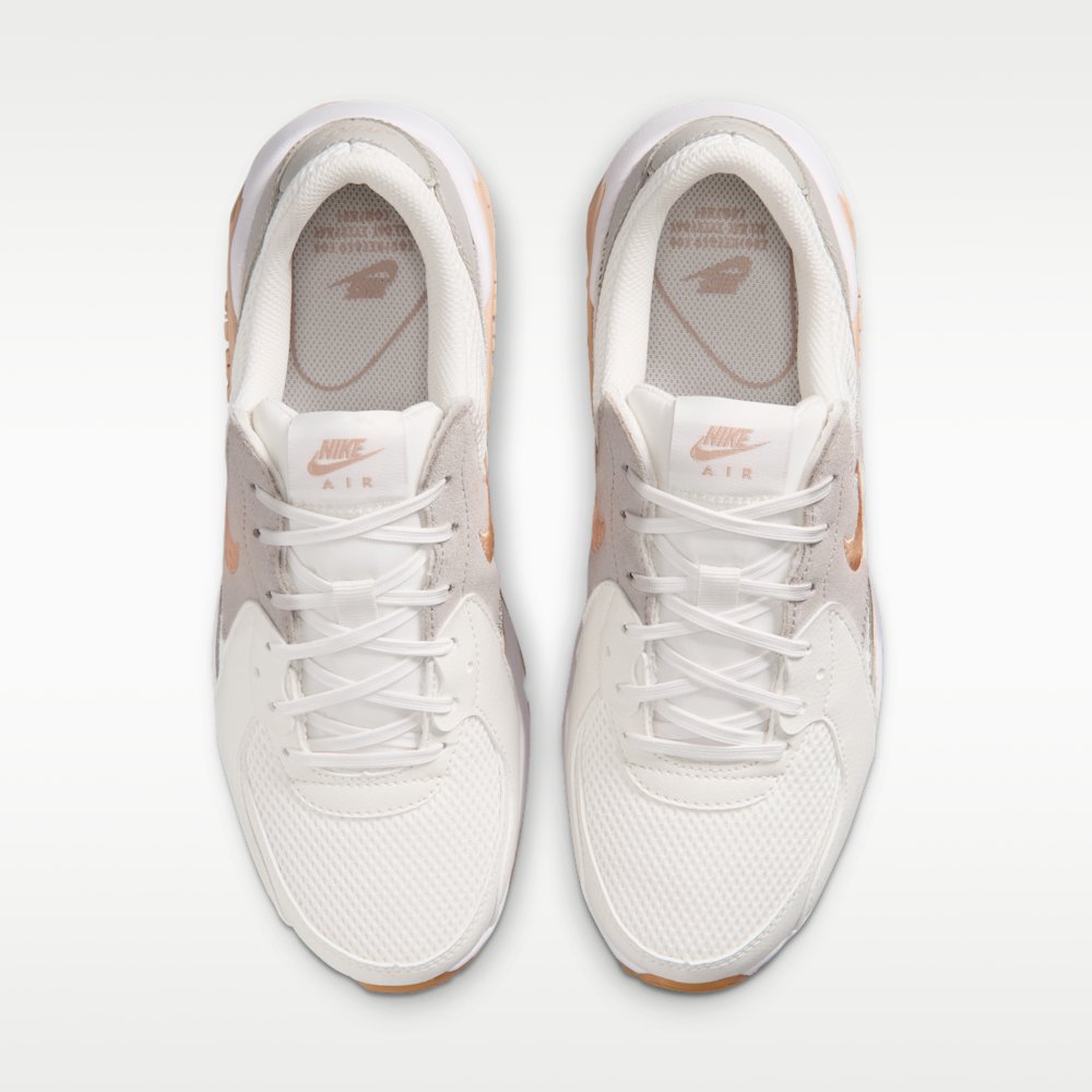 Кросівки жіночі Nike Air Max Excee