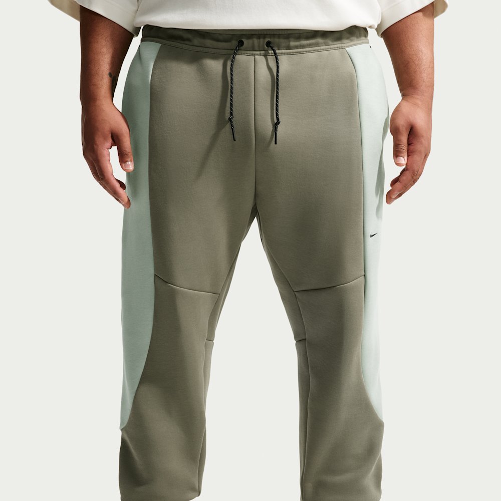 Джогери чоловічі Nike Tech Fleece Color-Block