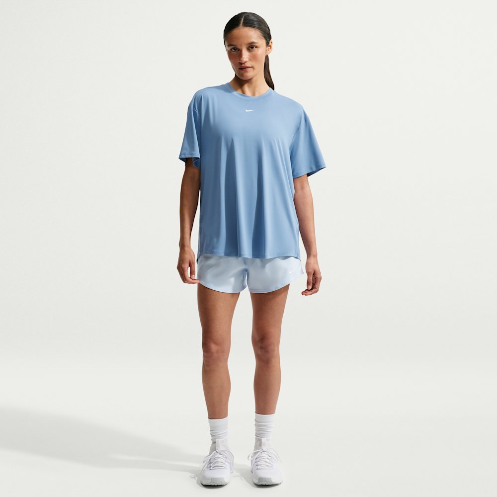 Футболка жіноча Nike One