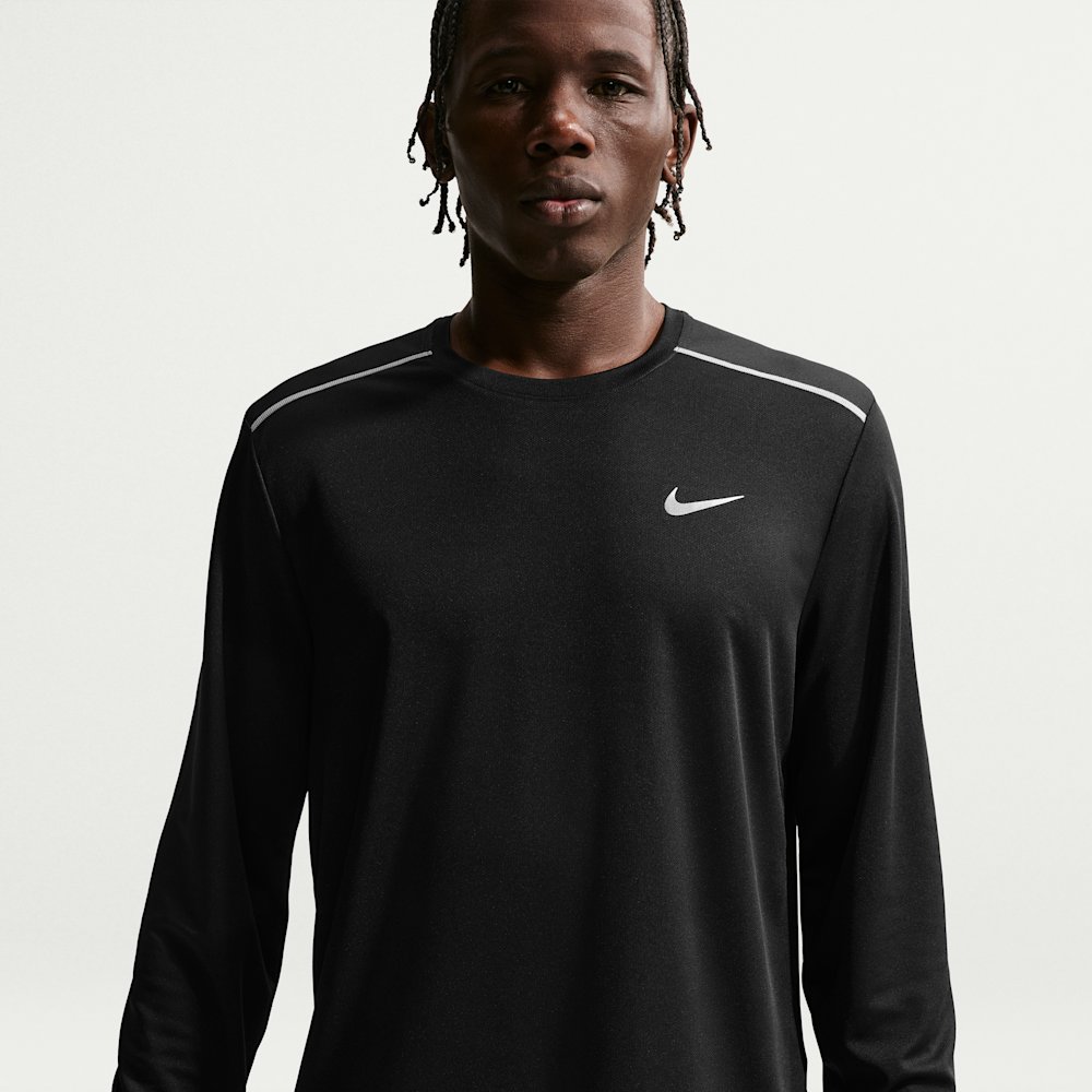 Лонгслів чоловічий Nike Miler