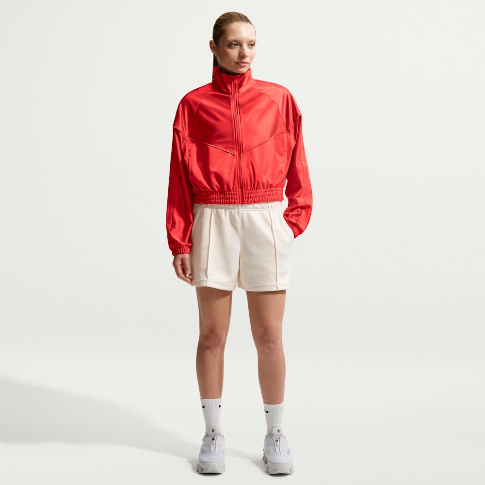 Куртка жіноча Nike Sportswear Windrunner