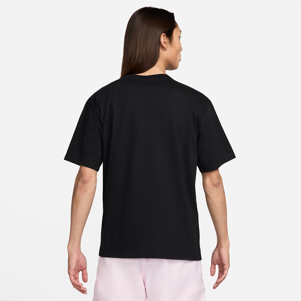 Футболка чоловіча Nike Sportswear Club