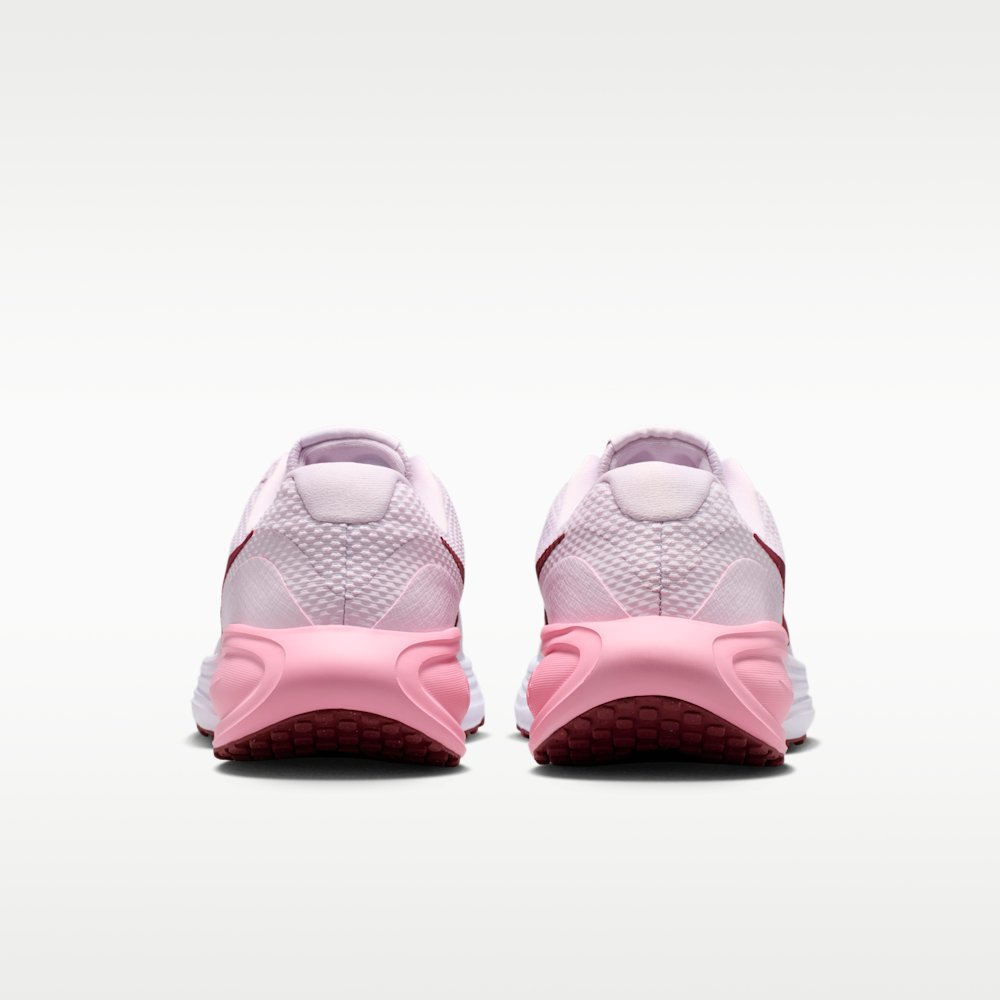 Кросівки для бігу жіночі Nike Revolution 8