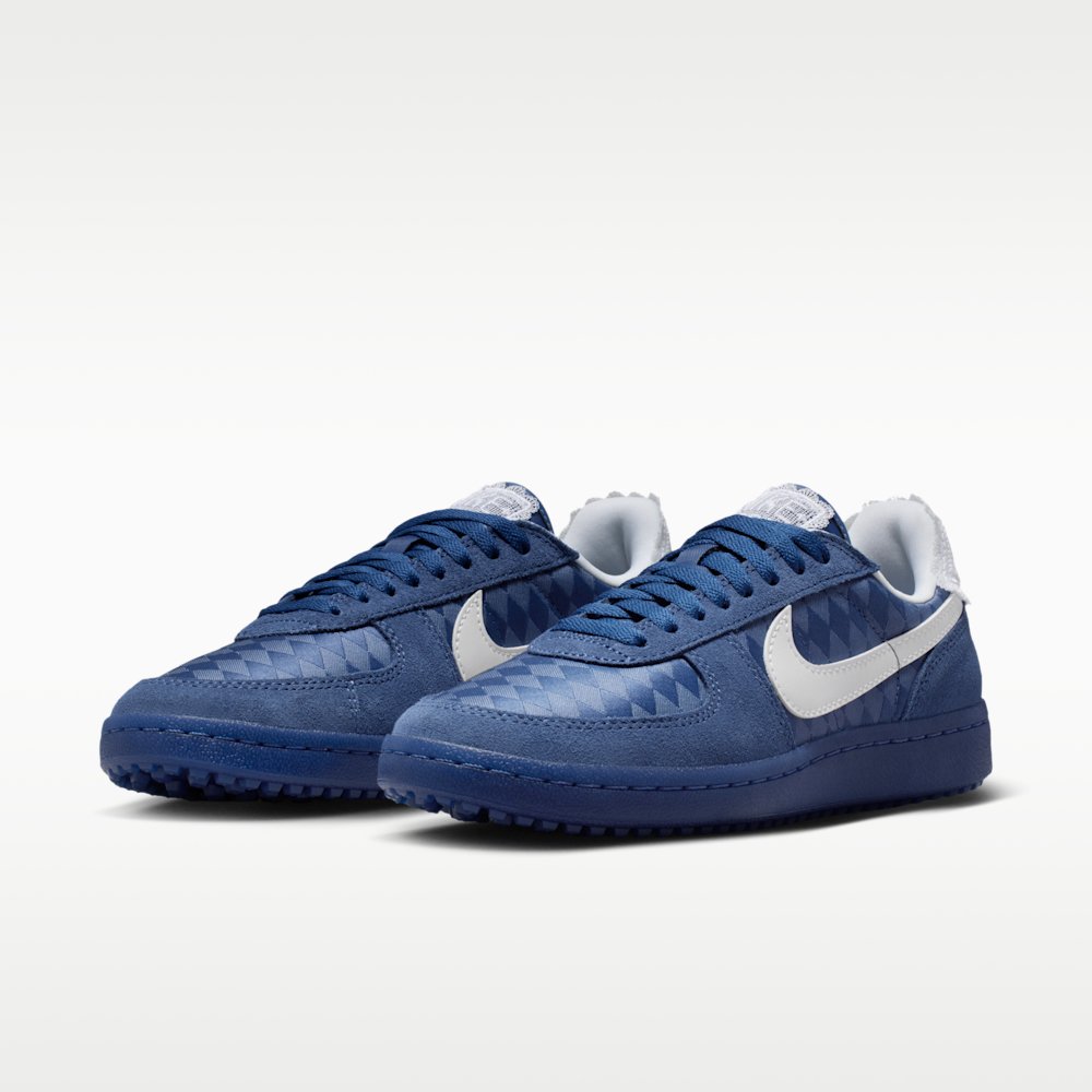 Кросівки жіночі Nike Field General