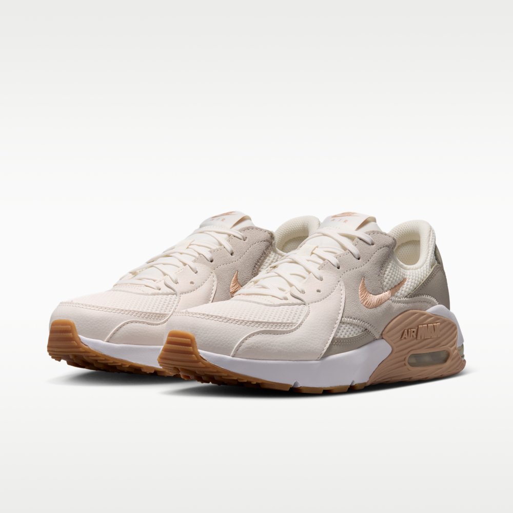 Кросівки жіночі Nike Air Max Excee