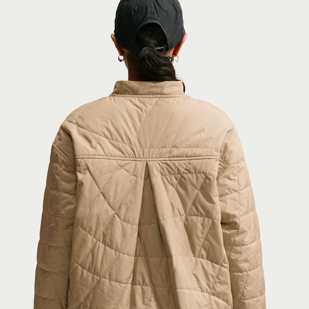 Куртка жіноча Nike Sportswear Therma-FIT Barn