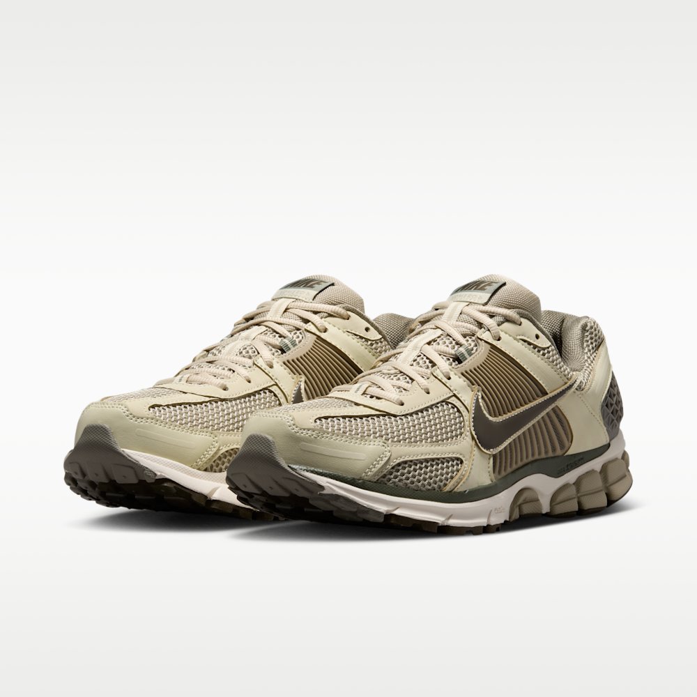 Кросівки чоловічі Nike Zoom Vomero 5
