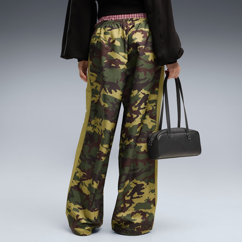 Штани жіночі PUMA Street Glam Relaxed Camo