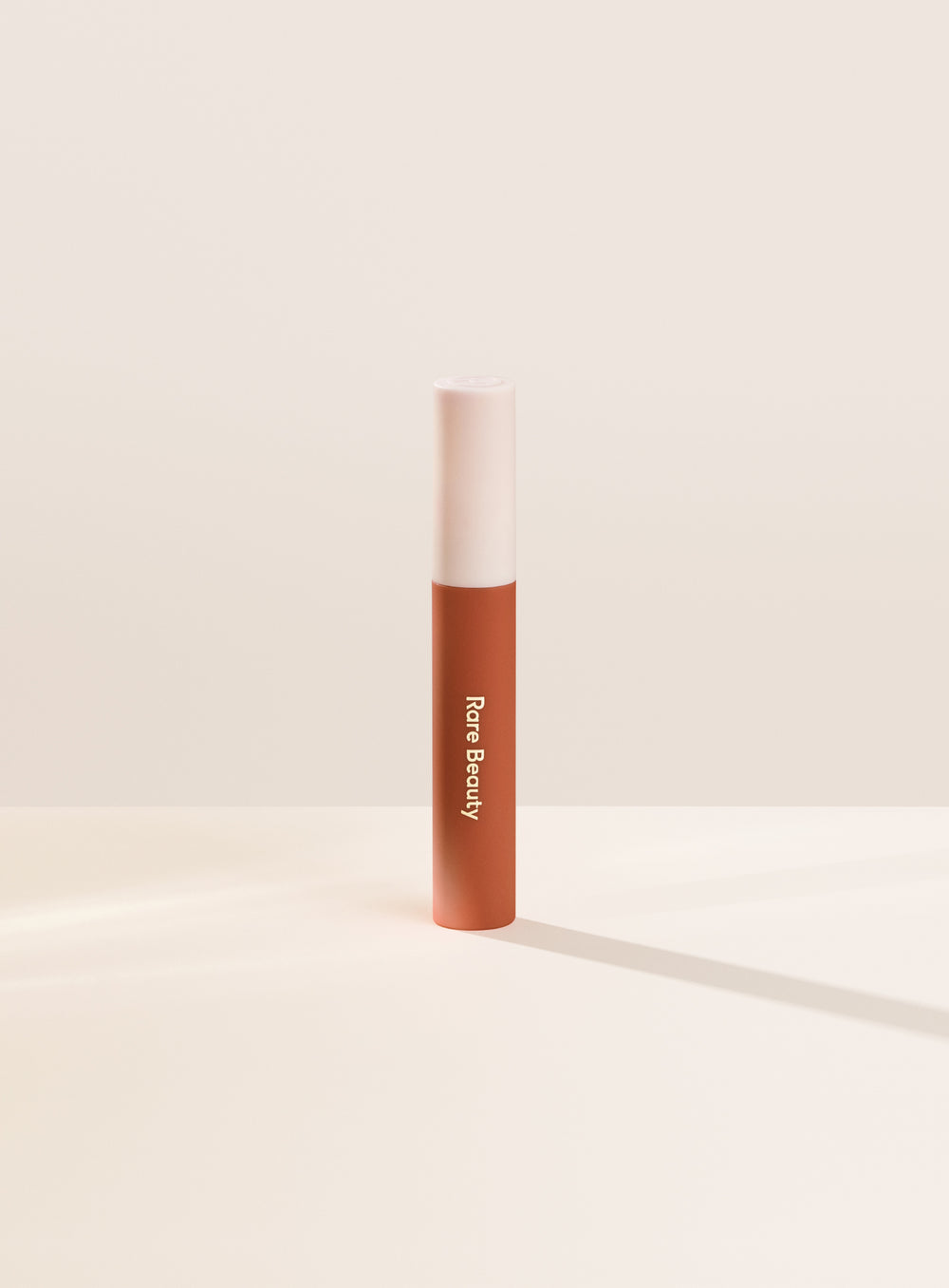 Рідка помада Rare Beauty Lip Soufflé Matte Lip Cream, відтінок Brave