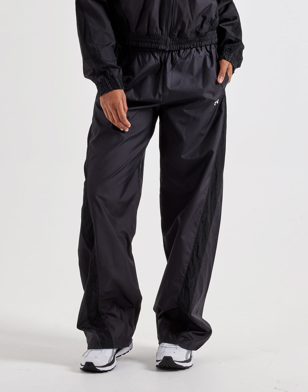 Штани жіночі Under Armour Icon Woven
